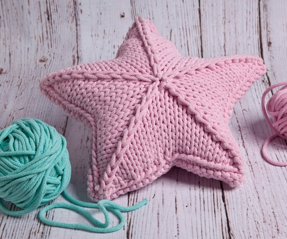 Mięciutka poduszka, handmade, dla dziecka, pomysł na prezent, urodziny, na szydełku, Boże narodzenie, noworodek, wystrój pokoju dziecięcego
