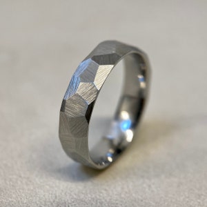 Faceted Stainless Steel Ring - 6mm Industrial Rough Hammered Band Ring - Geometric Minimalist - Mens or Ladies Sizes - Handmade in the UK