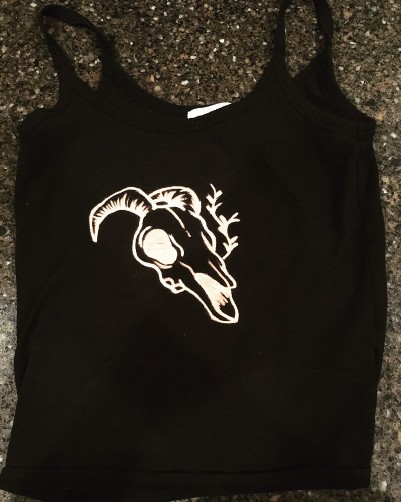 Ram Skull crop top size L