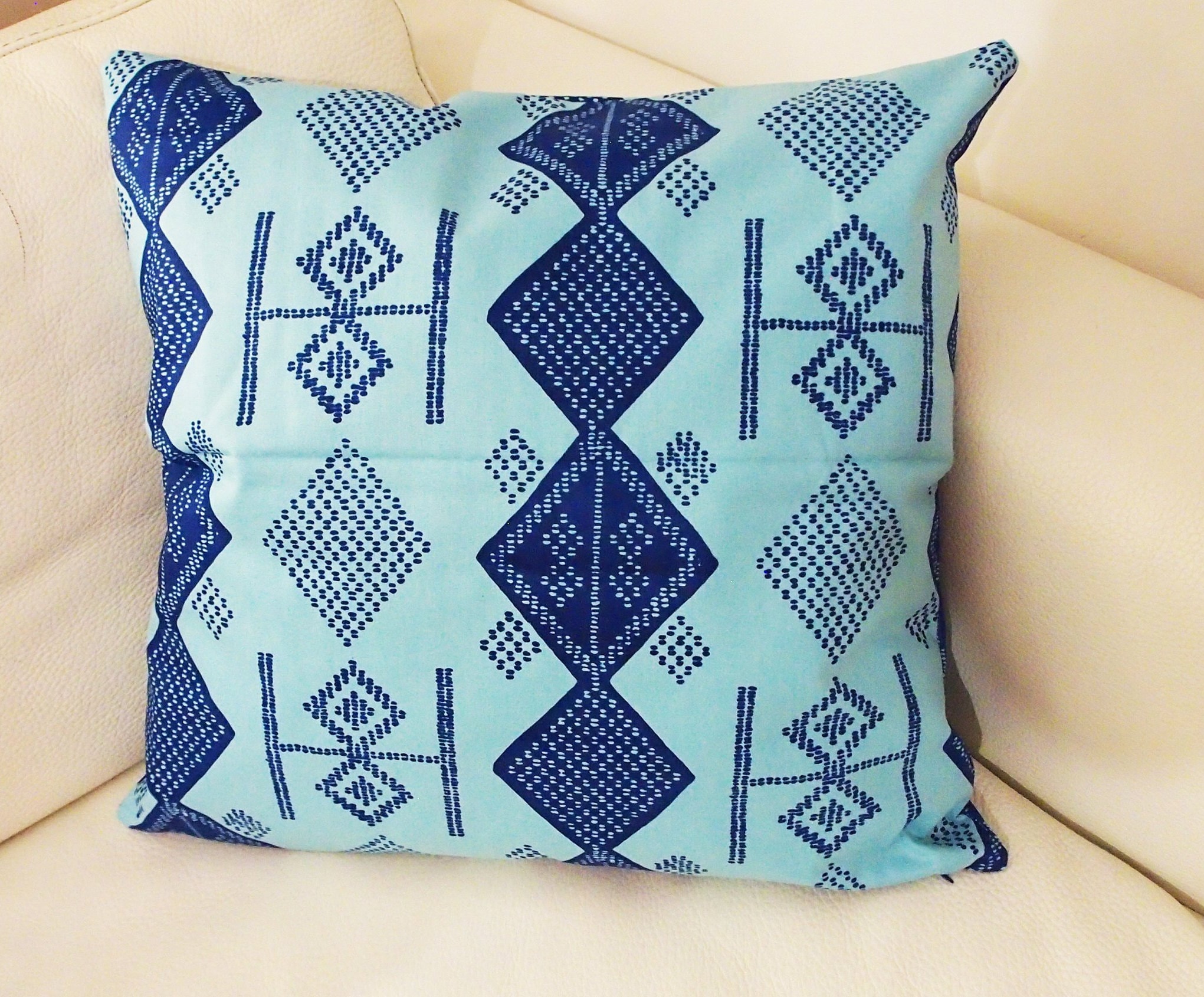 Coussin Etnhique en Wax