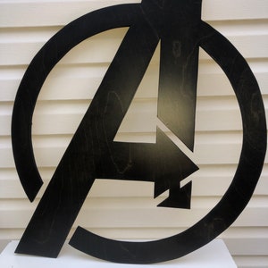 Illuminated Avengers wooden LED Sign, wall sign, Avengers wall art, Avengers Sign image 8