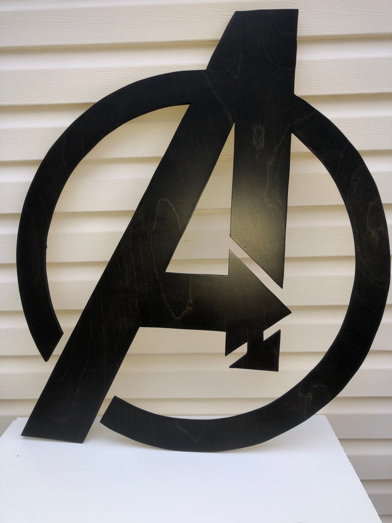 Illuminated Avengers wooden LED Sign, wall sign, Avengers wall art, Avengers Sign image 8