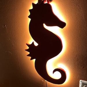 Illuminated Seahorse with dimmable LED lighting