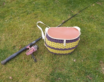 Vintage basket fly fishers - Plastic wicker fishing basket - Fish creel with lid - Fish basket with strap - Fishing tackle - Fisherman Gift