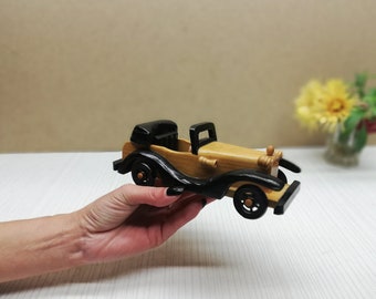 Handmade Retro Wooden Car: 1930s Model Automobile
