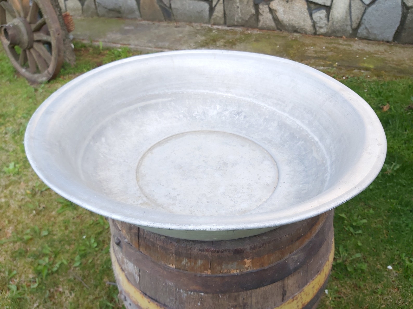 Lavabo de aluminio vintage Tazón de lavado redondo grande | Etsy