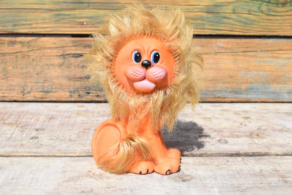 rubber lion toy