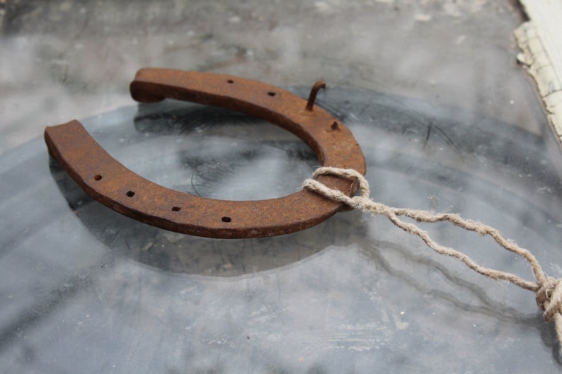 Metal horseshoe circa 1960s Hand made Lucky talisman Christmas decorations Farmhouse decor Vintage horseshoe