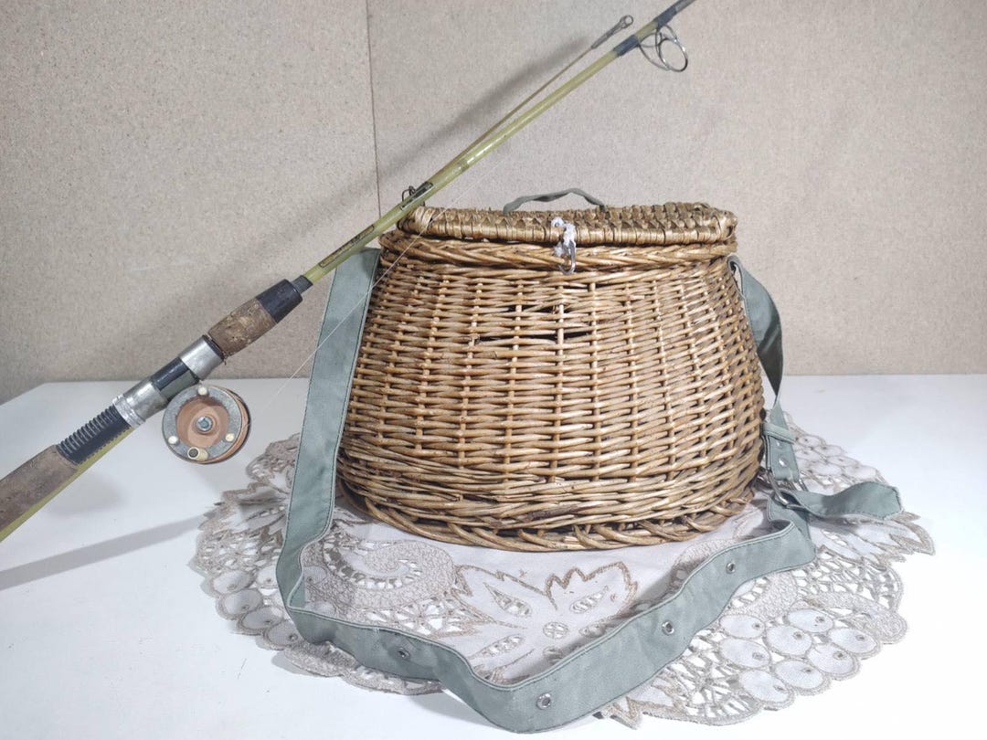 Vintage Wicker Fishing Creel Basket Fisherman Basket With Canvas