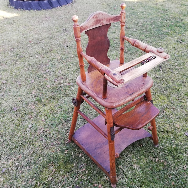 Chaise haute poupée - Chaise jouet en bois - Chaise haute pour jouer avec une poupée - Table de jeux pour enfant - Jouets vintage - Présentoir de chambre d’enfant - Meubles de poupée