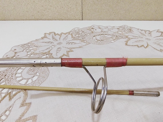 Vintage Fiberglas Spinnrute mit Rolle: 1970er Jahre Angelzubehr - Etsy.de