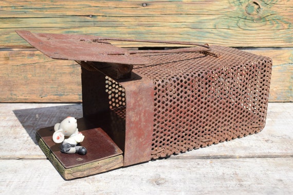 Vintage Handmade Mouse Trap for 50s, Primitive Metal Trap With