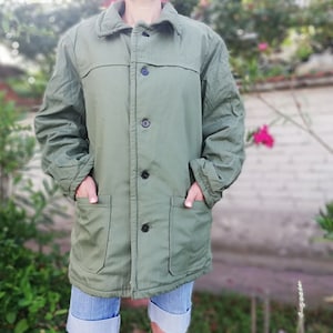 Vintage Canvas Winterjacke: Grüne Militär-Stil, Hergestellt in Bulgarien