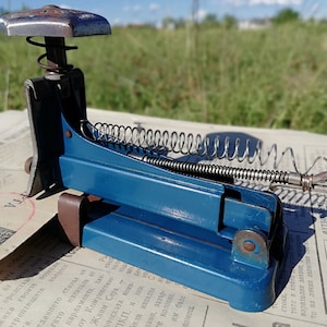 Antique stapler from 30s, Primitive stationery staple, Antique office material, Metal blue stapler, KUNERT 866, Office decor, Collectibles