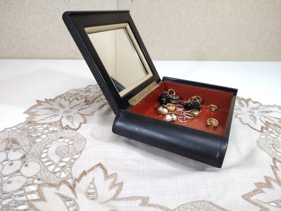 Vintage wooden jewelry box - Painted keepsake cas… - image 1