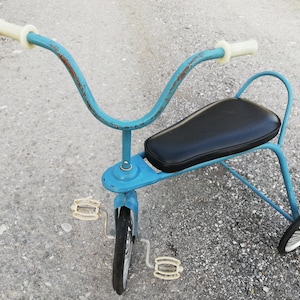 Childrens bicycle - Vintage bicycle from 60s - Children&#39;s tricycle - Metal bike - Tricycle children&#39;s bike - Kid&#39;s games - Children&#39;s gift
