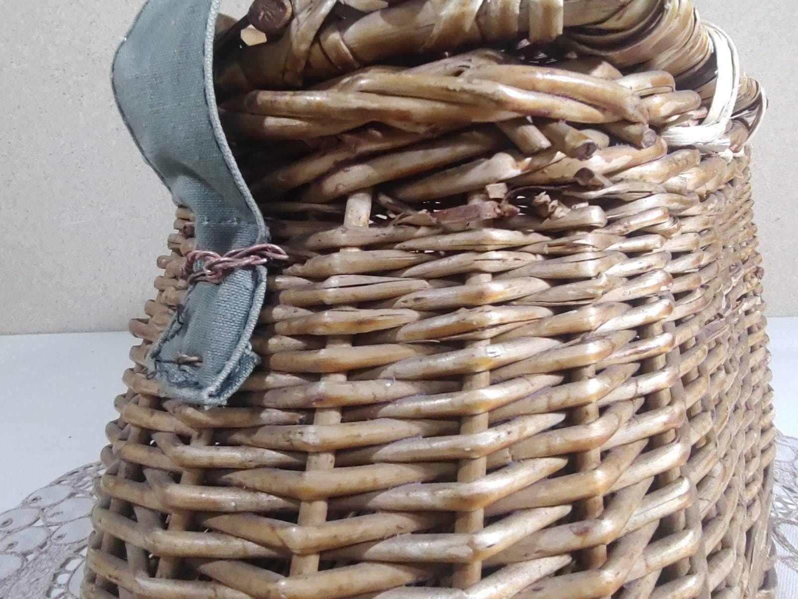 Ancien Panier De Pêche Créel En Osier - Vintage Avec Sangle Cuir (manque Loquet)