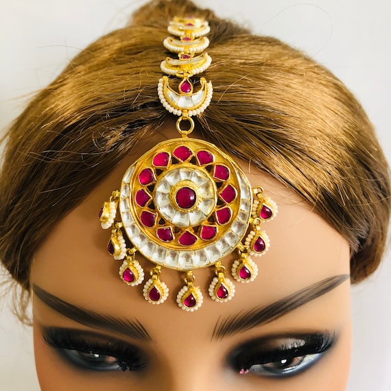 Pacchi Kundan Ruby Maang Tikka / Sabyasachi Kundan Mang Tika/ - Etsy Finland Pacchi Kundan Ruby Maang Tikka / Sabyasachi Kundan Mang Tika/ - Etsy Finland