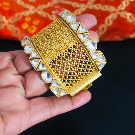 Splendor Rajwadi Bracelet – Amroon: The Taste of Jewels