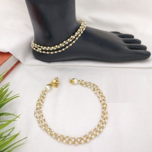 Pearl Payal/ Pearl Sabyasachi Anklets/ Golden Pajeb/ Indischer Schmuck/ Kundan Anklets/ Multi Strand Indian Anklets/ Multilayer Anklets