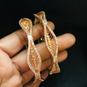 Rose Gold CZ Flower Bangles / Rose Gold Cubic Zirconia Bangles/ Bridal Bangles / Set of 2 Bangles/ CZ Bangles/ Designer Bangles