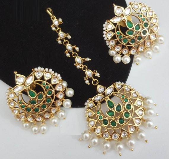 Find the best Earrings And Maang Tikka Set at low price