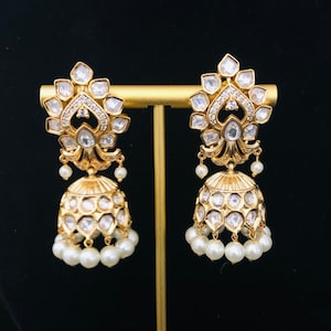 Traditional Jadau Kundan Jhumka/ Green Pink Kundan Jhumka earrings/ Indian Ethnic Earrings/ Bridal Jewelry/ Jadau Kundan Chandelier Earrings