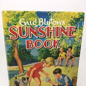 Sunshine Book with Dustjacket - Short Stories - Enid Blyton - Dean & Sons 1965 Hardback Books English Author Children&#39;s Adventure Story