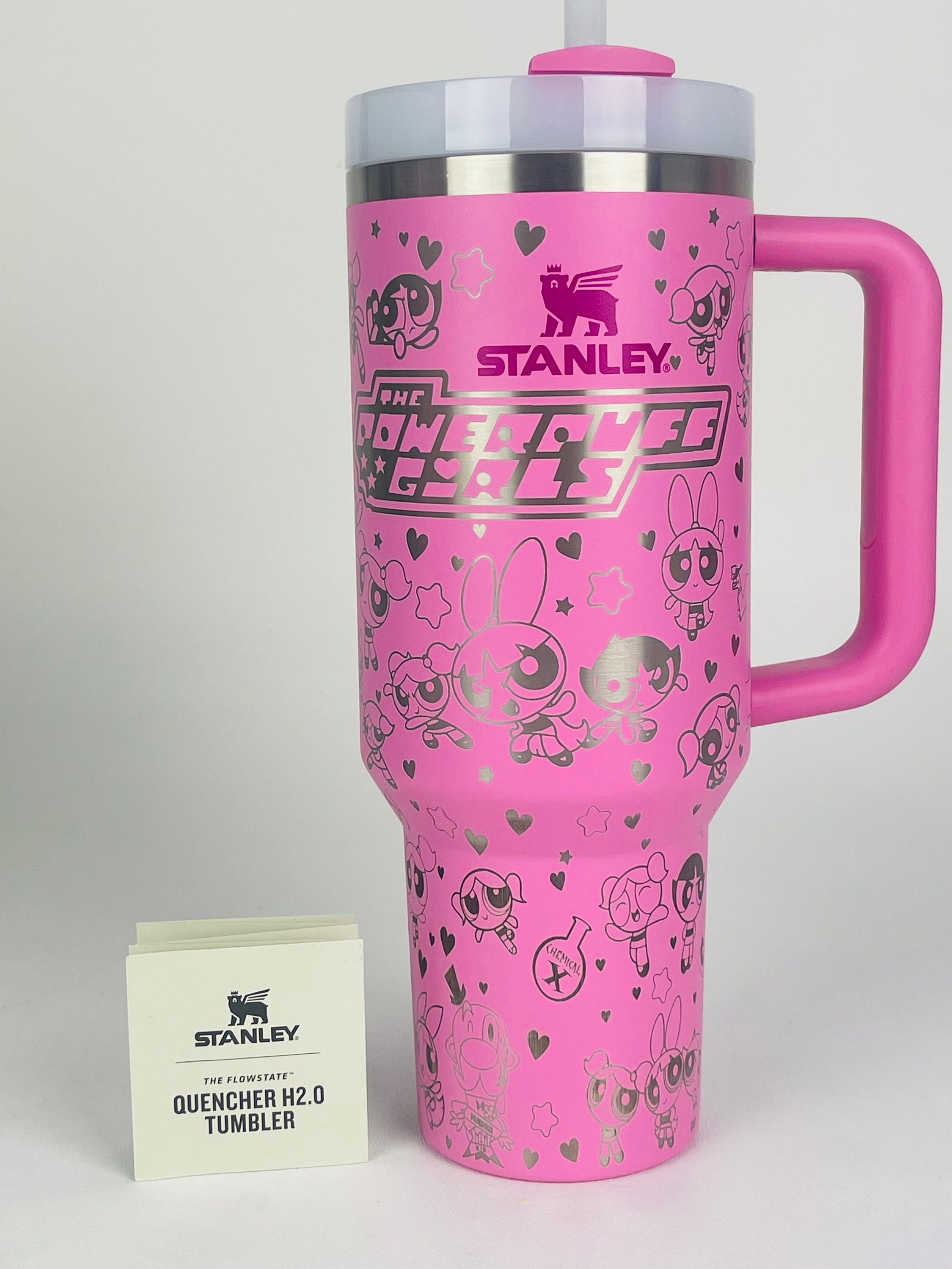 Stanley 40oz H2.0 Flowstate Quencher Powerpuffgirls Peony Stanley 40oz H2.0 Flowstate Quencher Powerpuffgirls Peony