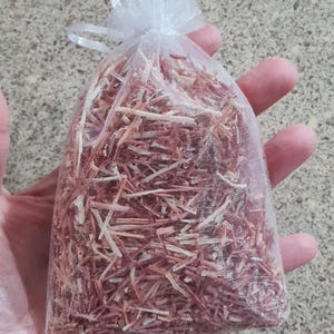 Cedar Sachets Bags, Aromatic Red Cedar shaving Sachets for Shoes Clothes Storage, Closet and Drawers Fresh Scents, Home Fragrance Sachet