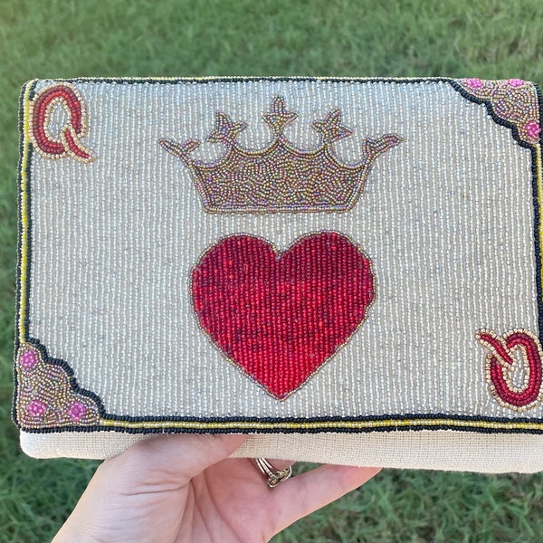 Beaded Queen Of Hearts Clutch Purse / Black White Red / Casino Vegas Snap Closure / Chain Shoulder Strap Crossbody Seed Beads / Unique Gift