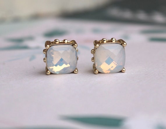 Zeeya Luxury Jewellery Handcrafted Stone Embellished Stud Earrings | Gold,  925 Silver, Moissanite Polki Wi… | Gold earrings studs, Swarovski pearls,  Online earrings