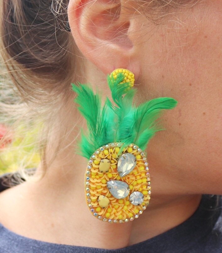 Beaded pineapple earrings deals