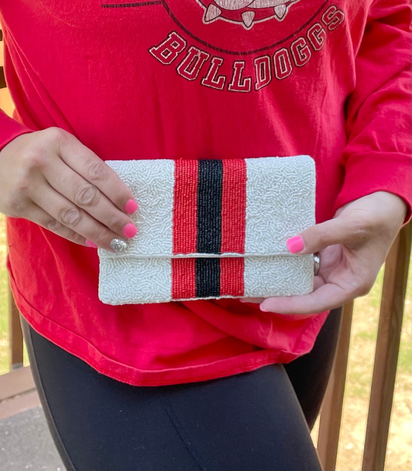 Beaded Collegiate Clutch Purse / Snap Closure / Chain Crossbody Strap / Game Day Style Gameday Purse / Bulldogs Volunteers Roll Tide Alabama