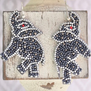 Elephant Earrings / Seed Bead / Alabama Jewelry / Tide / Beaded Earrings / Statement Earrings / Kitschy Jewelry / Gifts for Her