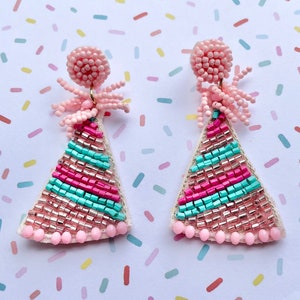 Birthday Hat Seed Bead Earrings / Choose Color / Happy Birthday Apparel Jewelry / Feliz Cumpleaños / Fun Kitschy Statement Jewelry / Gift