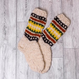 Hand-knitted Wool Socks, Warm socks, Handmade Woolen Socks, Knitted Socks, Natural wool artisan socks, Handcrafted Woolen White socks zdjęcie 9