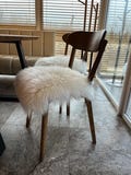 Sheepskin Chair Pad: Soft Wool Seat Cushion (16x16 inches)