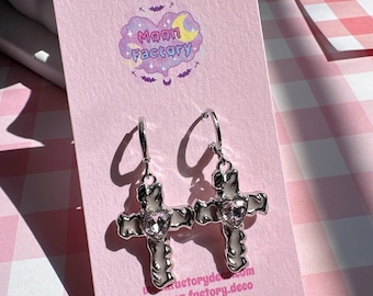 Pendientes de cruz Y2k de plata, estilo huggie, estilo whimsigoth, pendientes coquette
