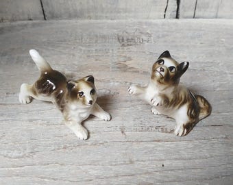 Vintage Miniatures, Minaiture Set of Vintage Bone China Border Collies /Dogs/Puppies, c. 1940's - 1960's