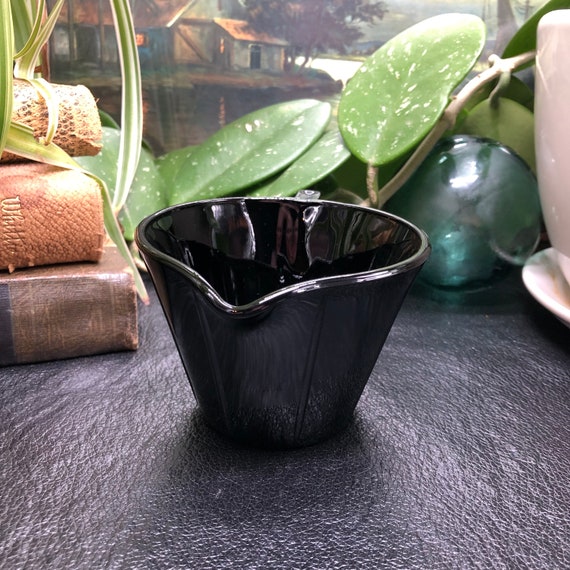 Vase ancien signé Moser Karlsbad - Verre améthyste & frise dorée Art