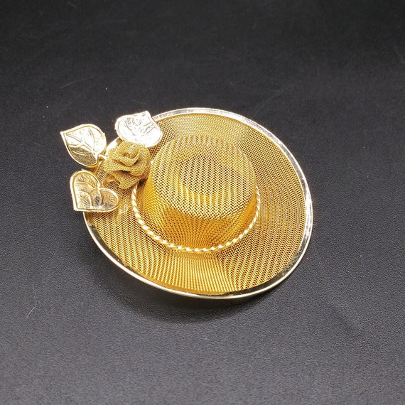 Buy Vintage Ladies Wide Brimmed Spring Hat Brooch in Bright  display picture 1