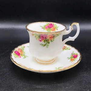 Vintage Royal Albert Miniature/Doll Sized Old Country Roses Tea Cup and Saucer Set, c. 1960&#39;s