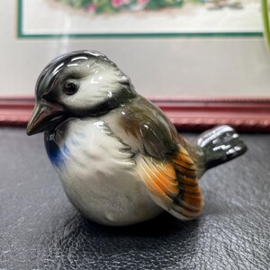 Vintage Goebel Sparrow Figurine: Hand-Painted Ceramic Bird, Germany
