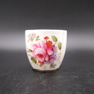 Vintage Royal Crown Derby Egg Cup: Hand-Painted Bone China, &quot;Derby Posies&quot;