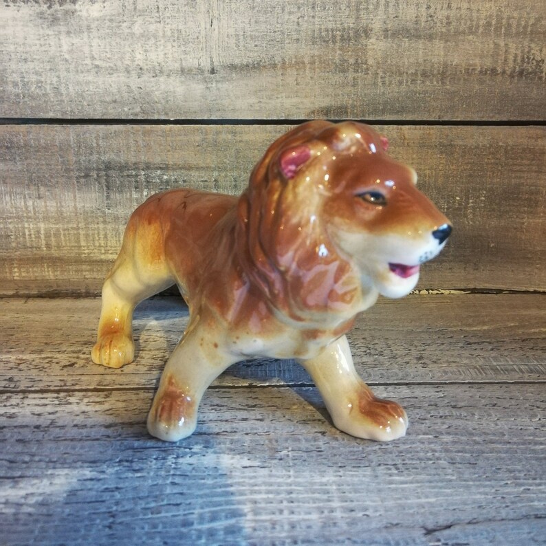 1950/'s 1940/'s King of the Jungle made in JAPAN c Glazed Hand Painted Ceramic Vintage Lion Figurine