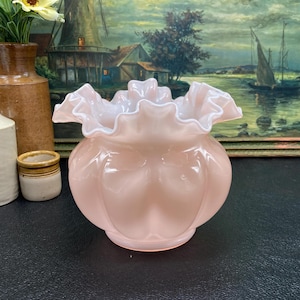 Fenton Ruffled Bowl - Etsy