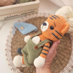 Tiger Amigurumi Crochet Pattern – Martin the Tiger PDF | Spanish / English