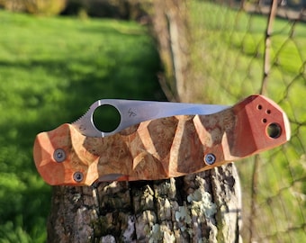 Spyderco Paramilitary 2 - Empuñaduras de arce estabilizado, color naranja/marfil (sin cuchillo)