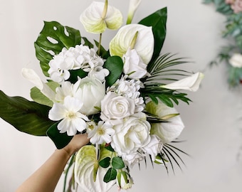 White & Green Tropical Forest Wedding Bouquet, Summer Bridal Bridesmaid Bouquet, Tropical Botanic Wedding, Rainforest Wedding,Protea Bouquet